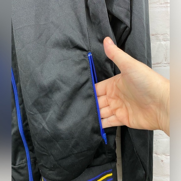 UMBRO FULL ZIP DOUBLE DIAMOND JACKET MEN'S Size Small Black Yellow Blue Pockets - Picture 6 of 10